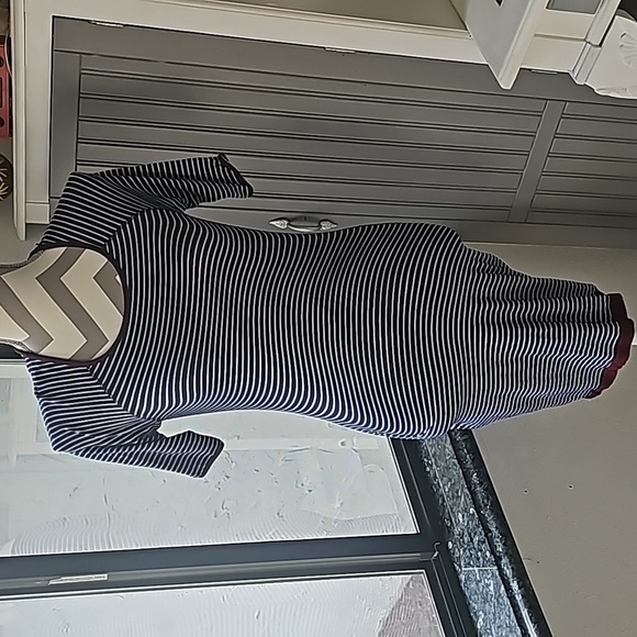 Delias dress - Picture 4 of 4